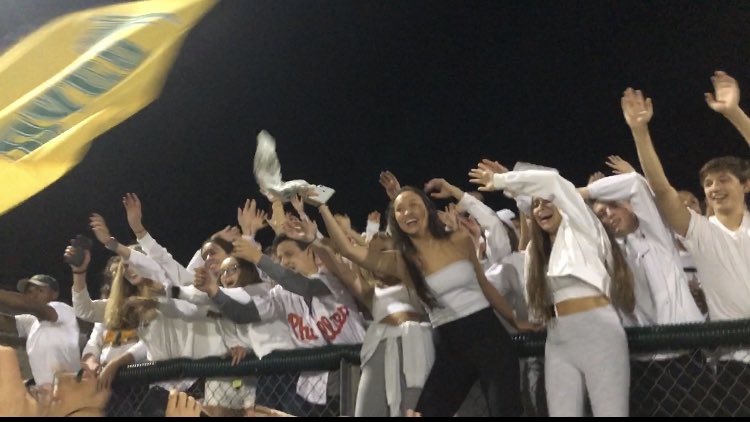 We have the best student section, change our mind👀😤