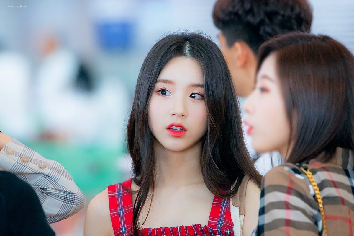 heejin pics (희진) tweet media