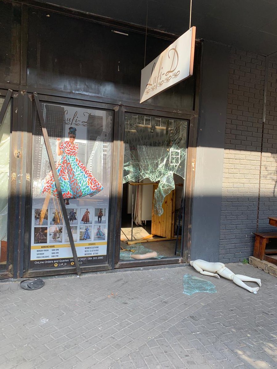 YvonneChakaX2's tweet image. Came back from Namibia this is what I found my daughter s shop broken into and looted I am shuttered 💔💔lawlessness
