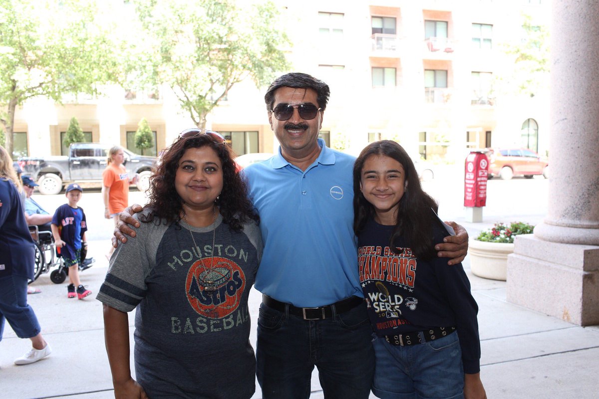 CovestroBaytown's tweet photo. Our Covestro employees and their families showed off their @Astros spirit before the game with their #colorful attire. It’s #KidsDay at the park and our employees brought tons of them as part of our sponsorship with the team! #CoveSTROS #TakeItBack https://t.co/QDGSlC9ZJj