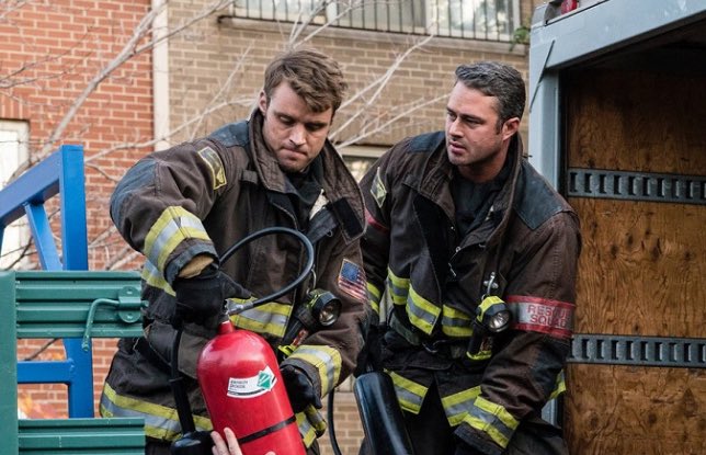 ❄️🔥Sara Gryffindor ❄️🔥 tweet media