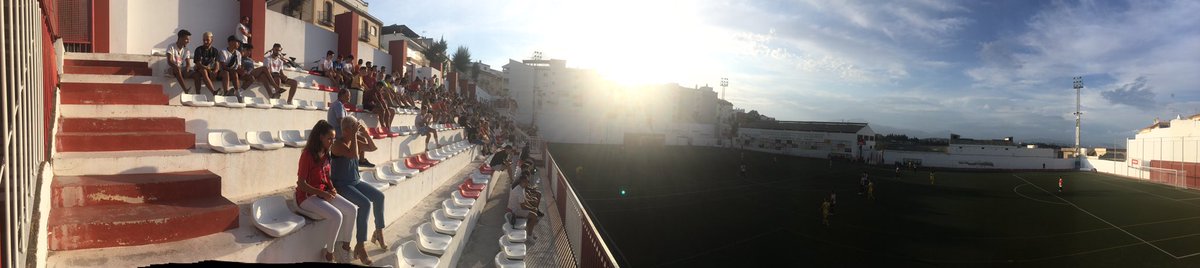 webblyhead's tweet photo. @CDRinconOficial @AthleticdeCoin No compitió lo suficiente en un campo estrecho en la primera mitad y luego claramente el mejor equipo en la segunda mitad: un estadio agradable para visitar pero no el resultado que esperábamos #VamosMiRincon ⚓️ https://t.co/a7xc0pxGp6