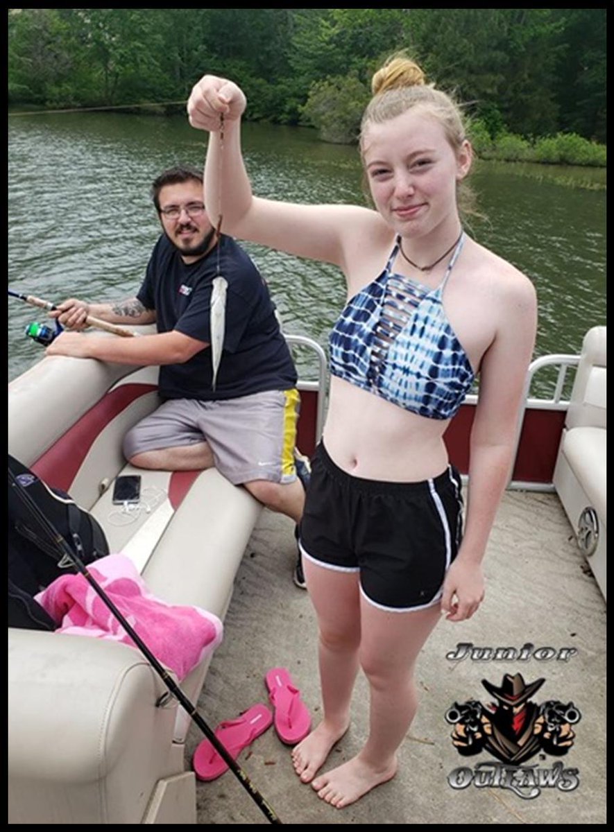 ClubsFishing's tweet photo. #bass #fun #freefishingclubs https://t.co/2YedYgInNO
