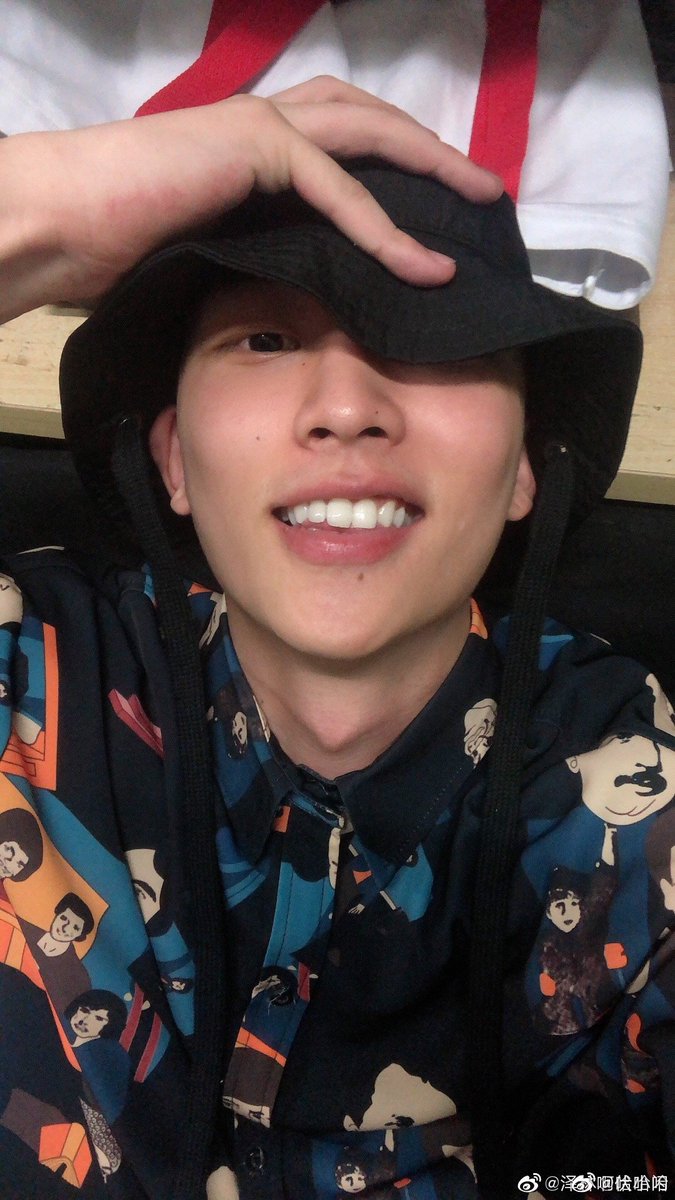 uwu_zelin's tweet photo. ＃DAY59
每一天都期待你的到来
你尽心准备的未来
可以有我的参与吗？💙 https://t.co/woAZ5XrnRj