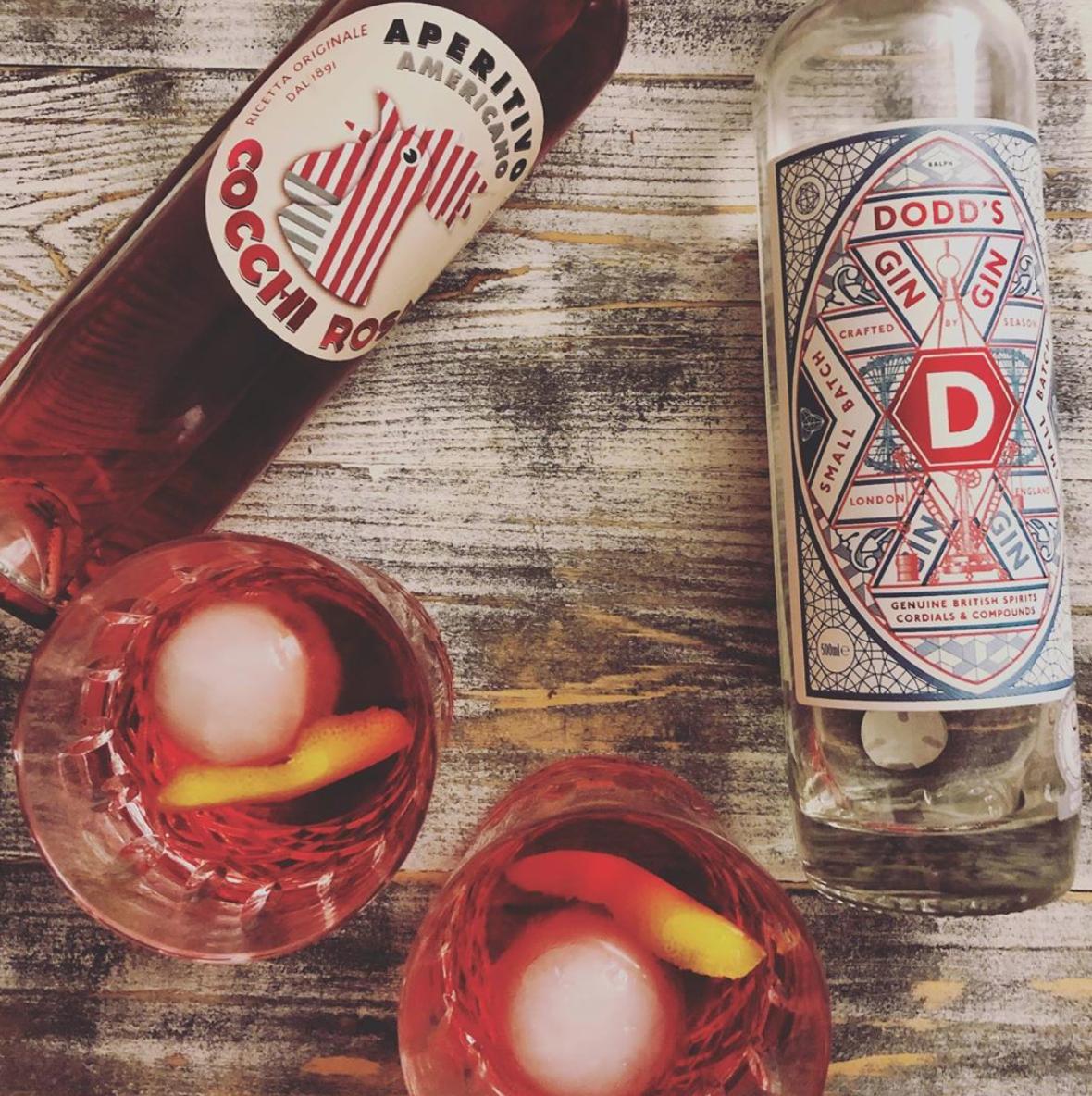 BBBrandsUK's tweet photo. Serve up Dodd's Gin in a negroni tonight! 🙌

Photo creds: charliep212 on Instagram

@DoddsGin #DoddsGin #Negroni #DoddsNegroni https://t.co/lJopq8kadF