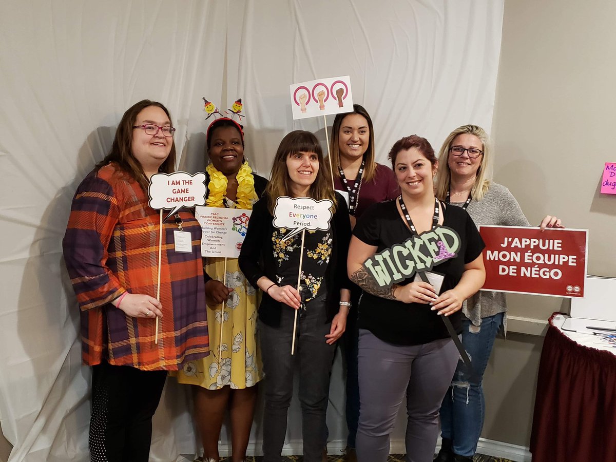 taniafikus13's tweet photo. Some amazing #CEIU women amping it up at the 2019 #PSAC Prairies Regional Conference in Regina #psaccelebratingwomen @ceiuseic @psacprairies  @psacnat https://t.co/poWpJXlW1Y