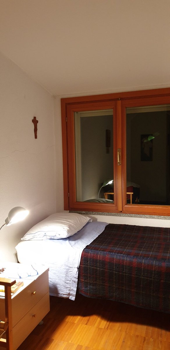 GianfrancoCat's tweet photo. La fedeltà di Dio sarà tuo rifugio nella notte, tua salvezza, tua luce e tua pace.
Ai suoi angeli affidò il comando di vegliare su tutti i tuoi passi.
Nell'ora della prova, Egli sarà al tuo fianco.
#responsorio #compieta #LirOre https://t.co/12XXPszqWW