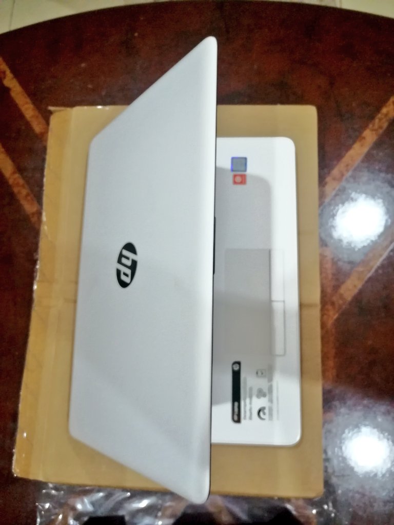 ElRegalo_Ventas's tweet photo. 😍INCREIBLE PROMOCION 😍

PORTATIL HP 14
PROCESADOR  INTEL COREI3-6006U 2GHZ, MEM 4GB, DISCO 1TB, DVD WRITER, PANTALLA 14”,  WEB CAM, BLUETOOH – HDMI – WIRELLES - ESPAÑOL  BLANCA
PRECIO FINAL 👉🏻 $489,99 😘
GRATIS: Mouse Wirelless-Garantía 12 meses
@Nagelychango12
@MarciaChangoL https://t.co/2Aql2YOj8r