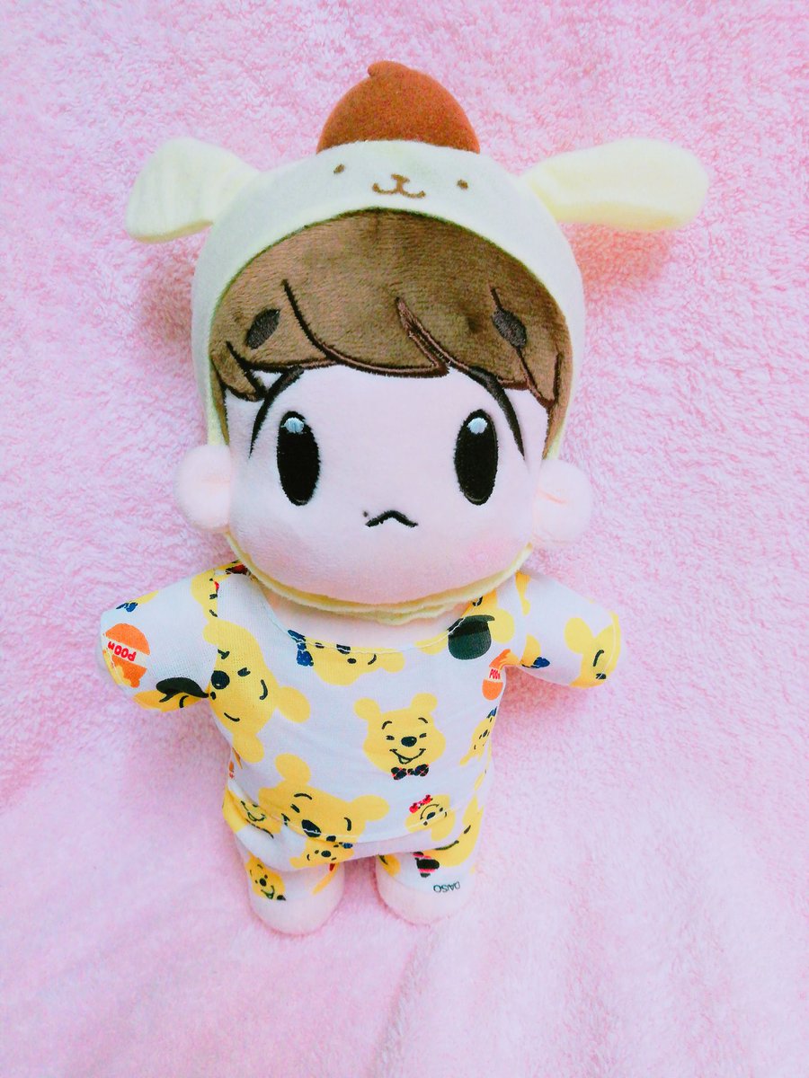 jonginswagg's tweet photo. Hi guys!! 👋🏻😘
Good news to all doll lovers 😍
If you are looking for really cute and simple outfits for your dolls, i recommended @BDollclothes!! ❤️
Why?? 🤔 Check this out! 👇🏻😊 https://t.co/0vldCSrexT