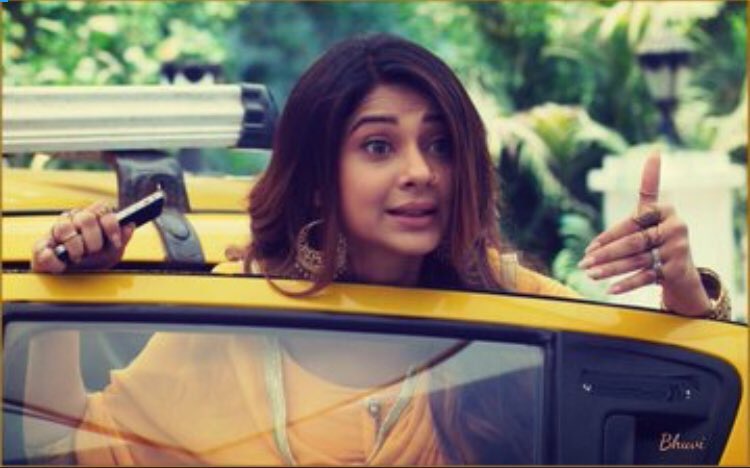 JenshadBH2's tweet photo. Zoya: What r u looking at! Im doing a show is it?
Adi: Nahi Looking at the cockroach just right behind u 😝😝😝 #EndlessLoveForJenShad https://t.co/3WY6C5mbYi