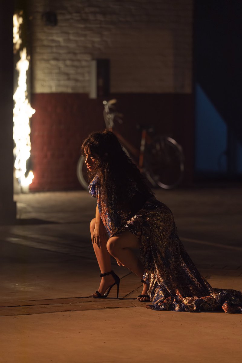 Camila_Cabello's tweet photo. 🗝 #Shameless https://t.co/7XF98hCBTd