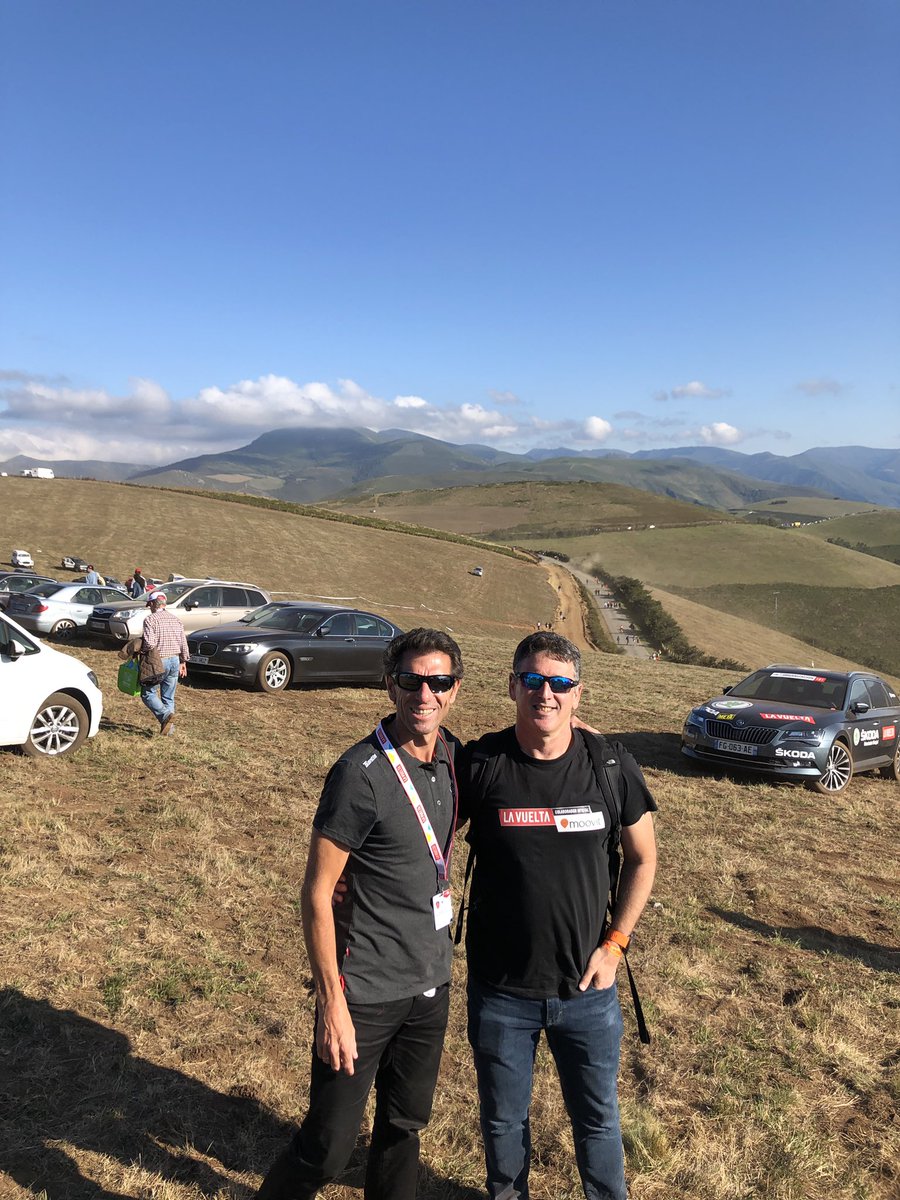 NirErez1's tweet photo. Thank you Juan Carlos Dominguez for an amazing day at #LaVuelta19 https://t.co/kJ1DcjPGg9