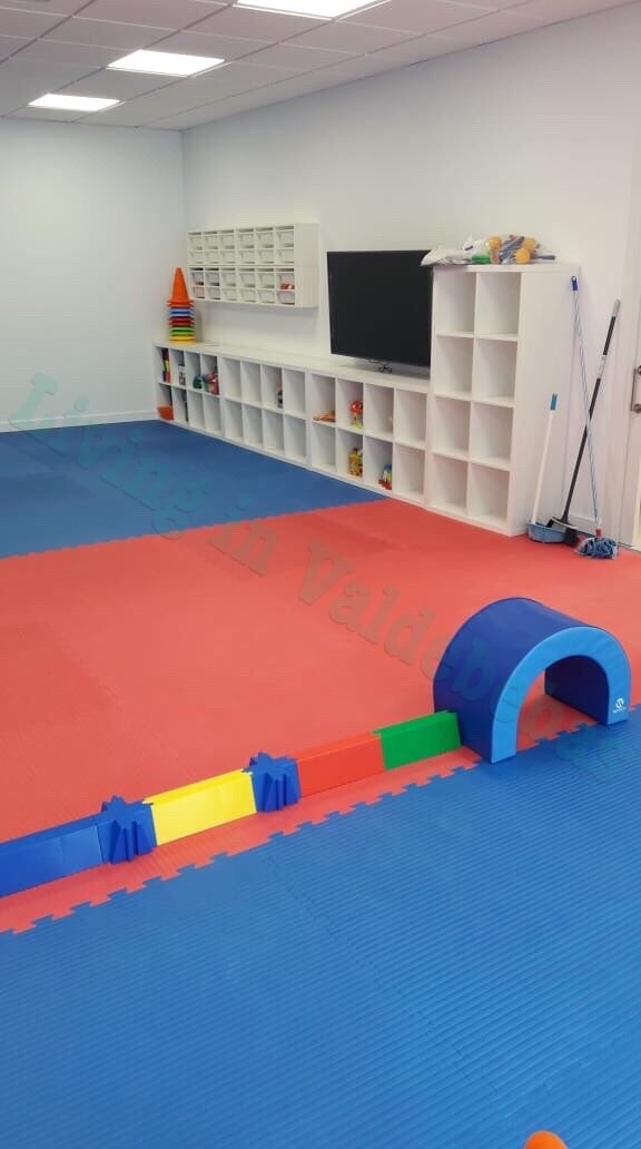 LivingValdbebas's tweet photo. Muestras de las instalaciones de @LearnnPlaySpain (Avda Jose Antonio Corrales 4 esquina Avda Juan Antonio Samaranch) Mañana estarán encantados de recibiros

Web niños 6 meses a 18 años:

https://t.co/LJAsMyofqw

Y la de adultos:

https://t.co/cmj2fUq9VH

#valdebebascrece https://t.co/e8KM6UBFV8