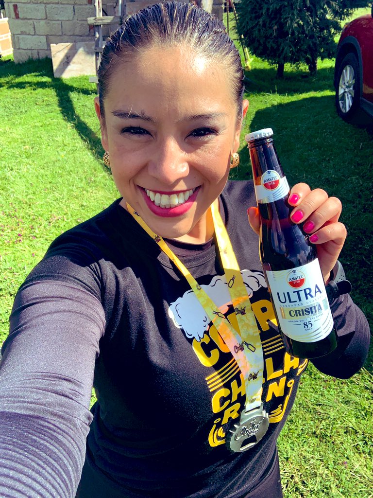 Crisita20's tweet photo. Siendo felices con lo que más nos gusta 🏃🏼♀️💜🍺 #ChelaRun https://t.co/6BWr6tJpp2