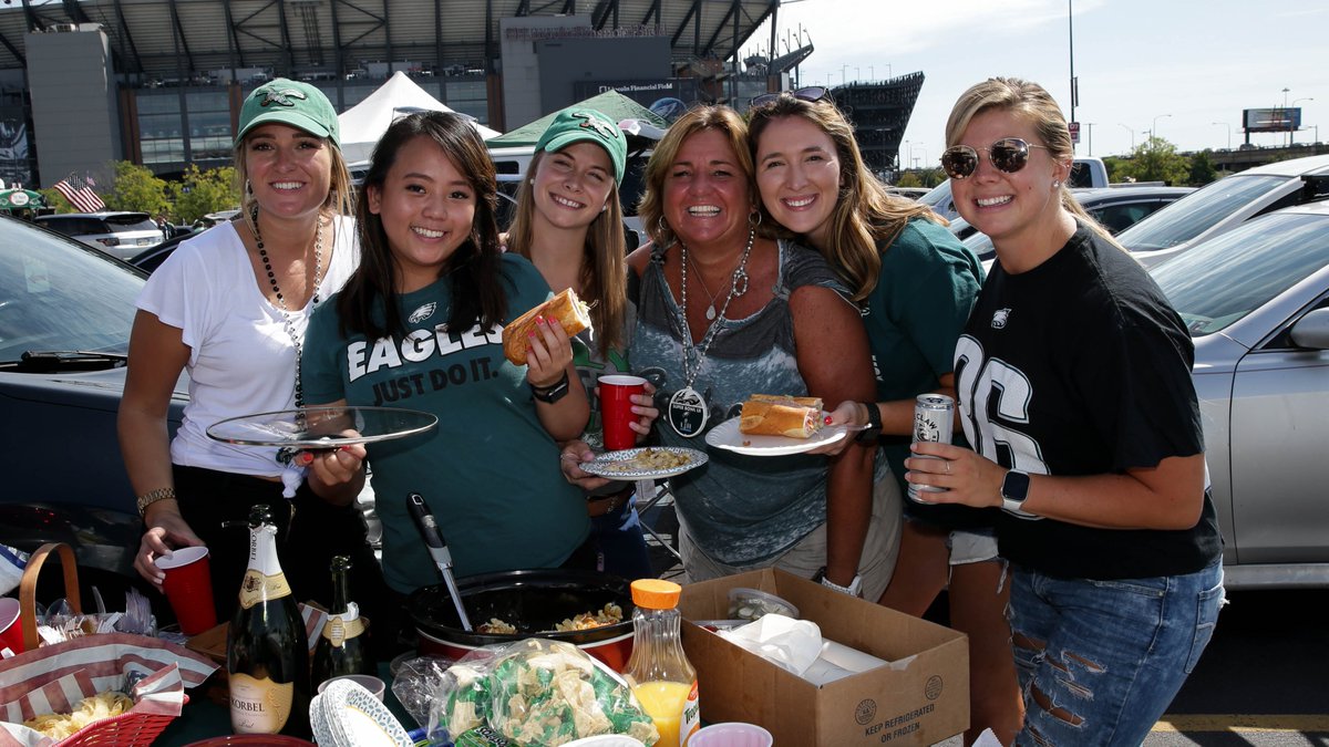 tailgating eagles game