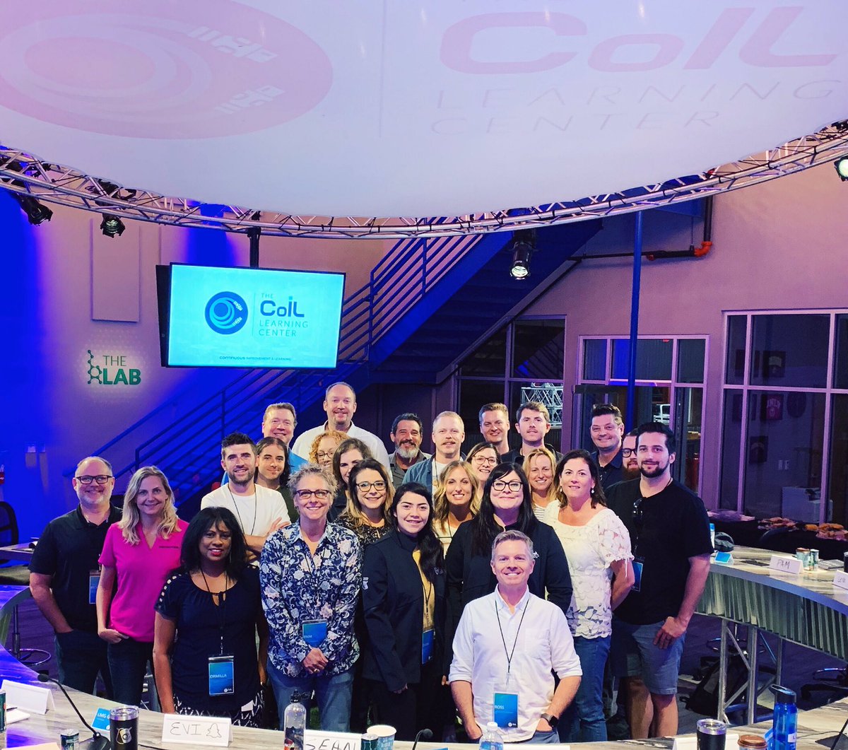 CoiLLearning's tweet photo. Our Producers Bootcamp has come to an end... for now! This dynamic group of people will leave full of knowledge and insight. Until next time! .
.
.
.
.
.
#coil #coillearningcenter #lmg #etp #producersbootcamp #lightingdesign #sounddesign #led #avtech https://t.co/zuGp8K6sXw