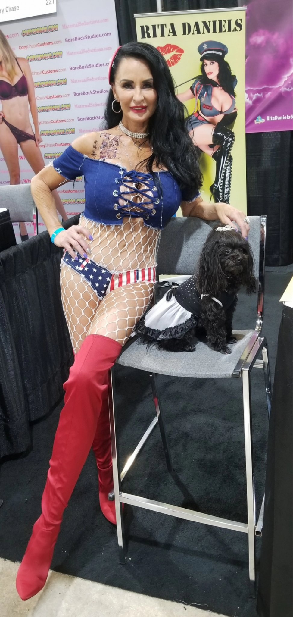Rita Daniels on Twitter "Day 3 ExxxoticaExpoMiami with my girl
