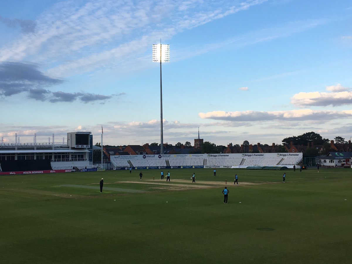 T20 Pro:Am tweet media