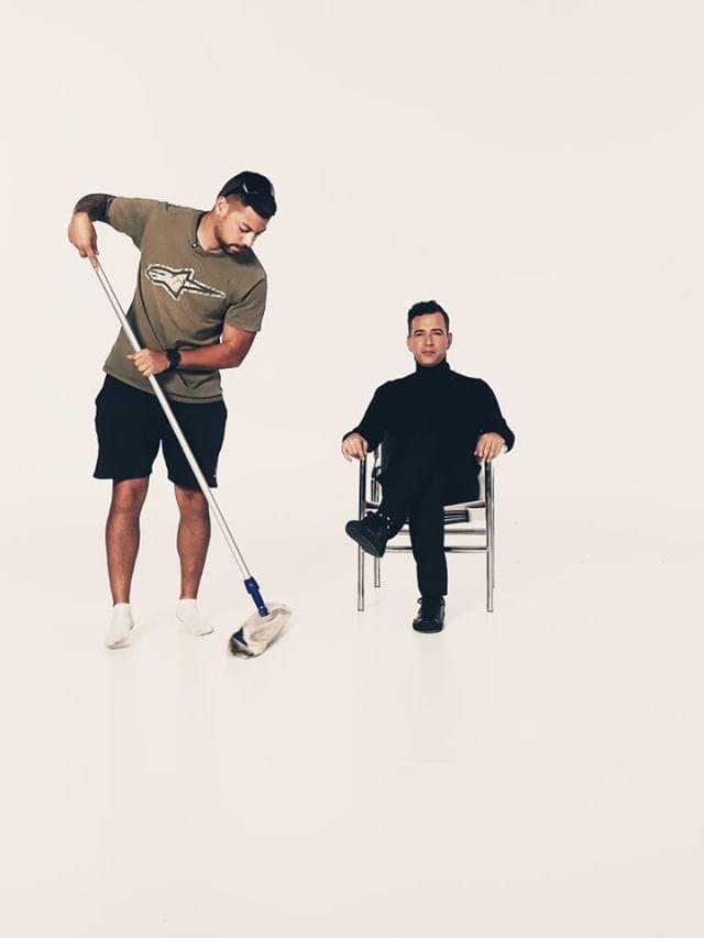 angelosbratis's tweet photo. Clear the space...#GNTMgr is starting! https://t.co/7pdxuIej5R