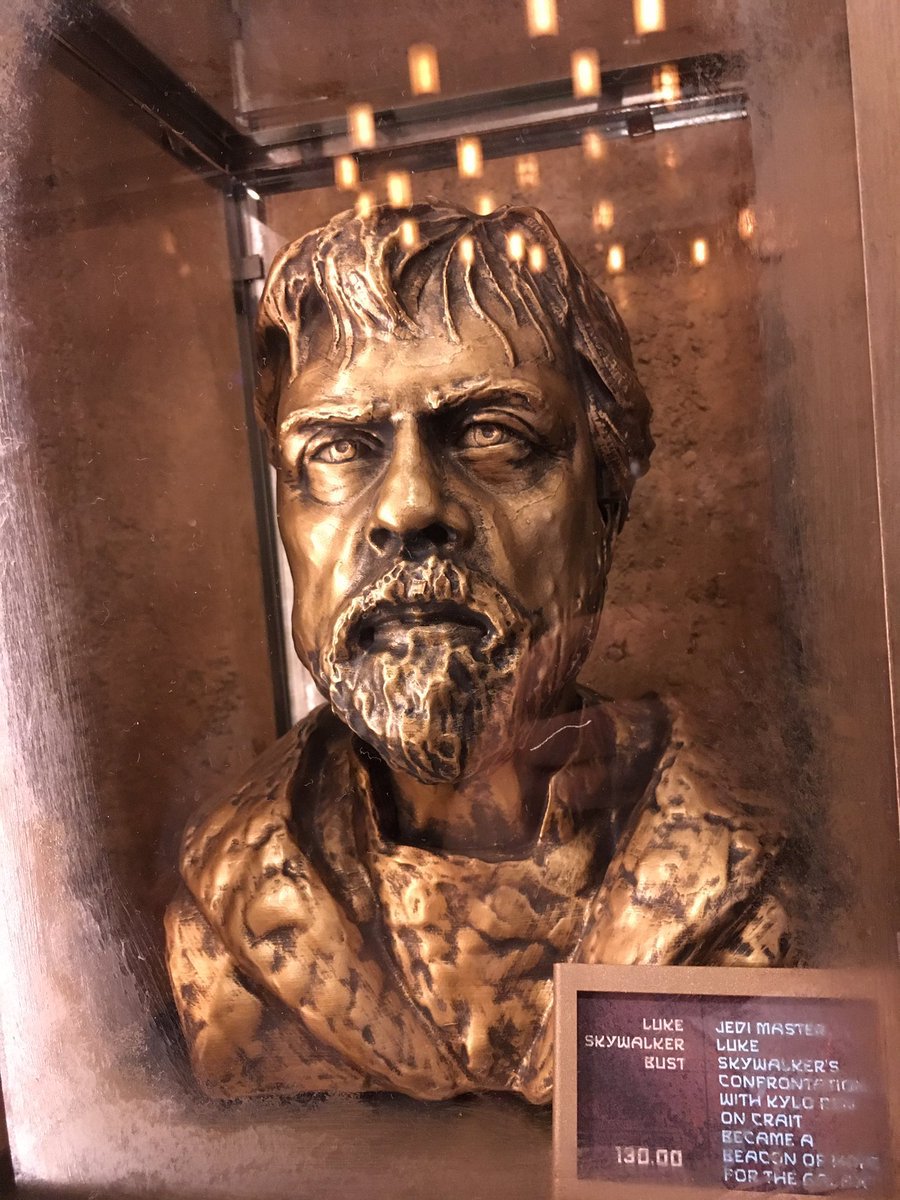 Saw this bust on display at #GalaxysEdge at #Disneyland. I know it's supposed to be me, but I think it looks more like Oliver Reed. Who do you think it resembles, besides me?
#LovableLugWithAHuggableMug
