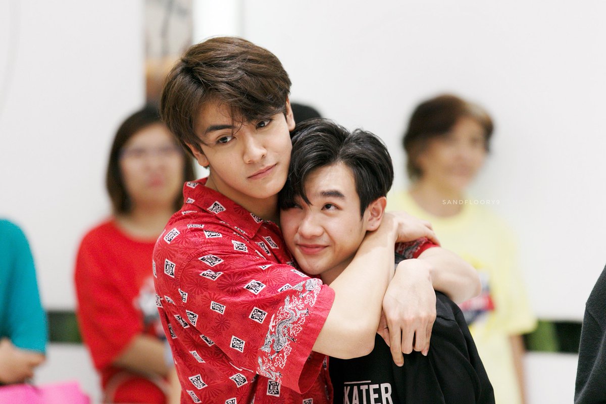 คนของผมครับ 😉

#J9 #นายท่านกรชิต #ดราก้อนจุง 
#KazzSportday2019x2moons2