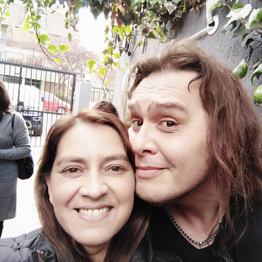 xale31's tweet photo. @CarlosFigueroaS felicidades por el primer año de vida de @CFRadioChile, se pasó muy bien y espero sean muchos años más con mucho éxito, #musicachilena #cfradio #Septiembre #amistad, 🌈🎵🎼 https://t.co/REML6MDtBm