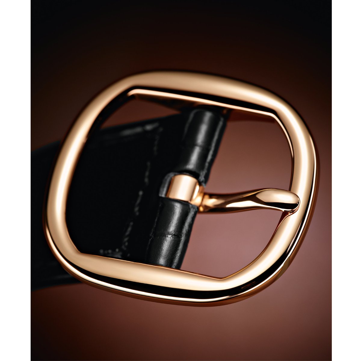 Tektas Watches Jewellery Patekphilippe Golden Ellipse Ref 5738r 001 Is An Exquisite Dress Watch With An Ebony Black Golden Dial Colored With A Special Technique Patektime Goldenellipse 5738r 5738 Tektaswatchesandjewellery