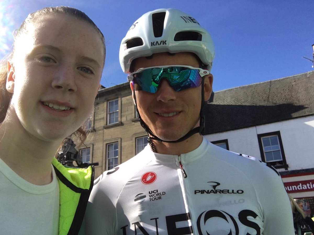 Cracking day at <a href="/TourofBritain/">Lloyds Tour of Britain</a> in Kelso. Daughter was so excited to meet <a href="/MarkCavendish/">Mark Cavendish</a> and <a href="/swiftybswift/">Ben Swift</a> 🚲 Thanks very much to <a href="/FestinaWatchUK/">Festina Watches</a> for the prize day out. #OVOToB