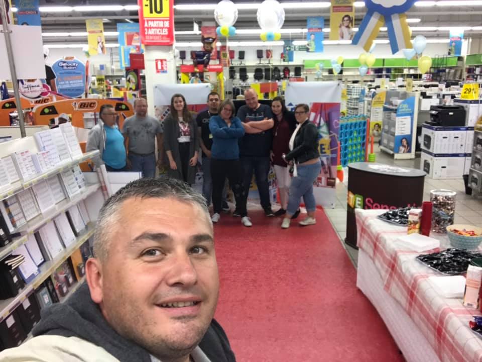 TOP Office tweet media