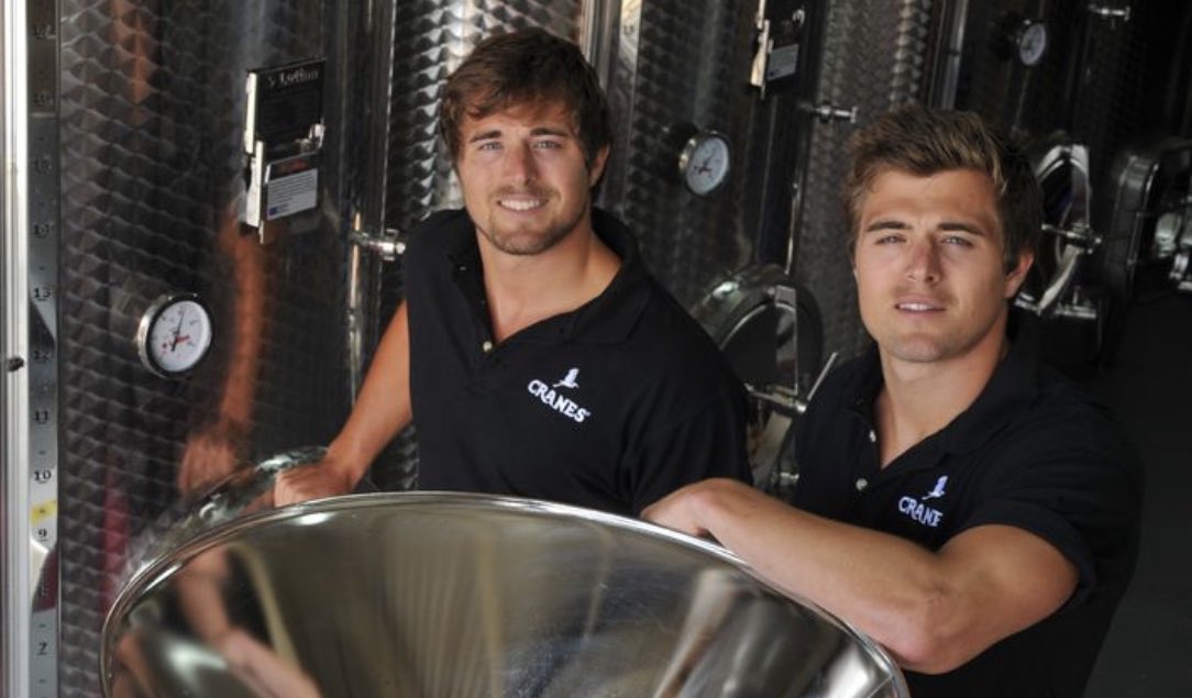 TheRoyalButler's tweet image. Please tune in to @BBCDragonsDen tonight at 8pm to see my friends @CranesDrinks take on the fire! Good luck guys!