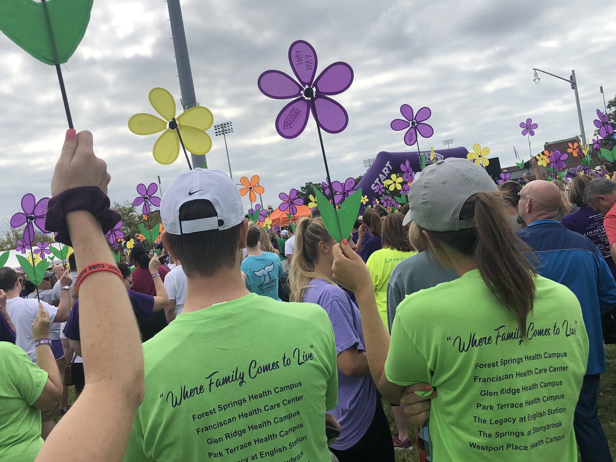 JennFiestaPrice's tweet photo. Walking for Alzheimer’s https://t.co/Yq6ZLCBQk6