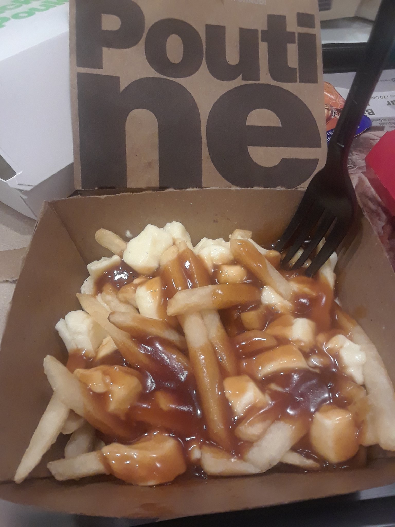 🌟Mint Blais🌟 on Twitter: "mcdonald POUTINE =^.^= https://t.co/Ko3ZJQy2su"  / Twitter
