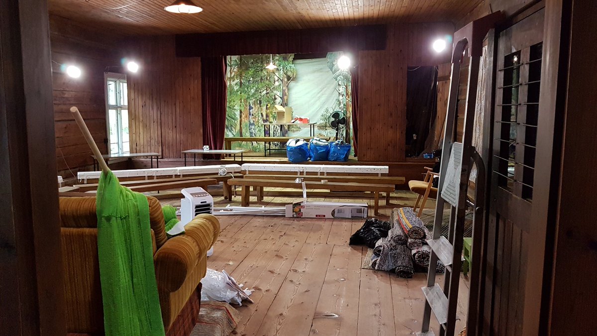 Teatteriillat's tweet photo. Kauppilanmäki hiljenee pikkuhiljaa. Siivouksen myötä katseet suunnataan kohti tulevaisuutta. Jos haluat kuulla siitä ensimmäisten joukossa, niin tilaa uutiskirje kotisivujen ihan alalaidasta.
https://t.co/hcw8O3K2zv
#teatteriillat #teatteri #näytelmä #esitys https://t.co/ePXMnjJPIB