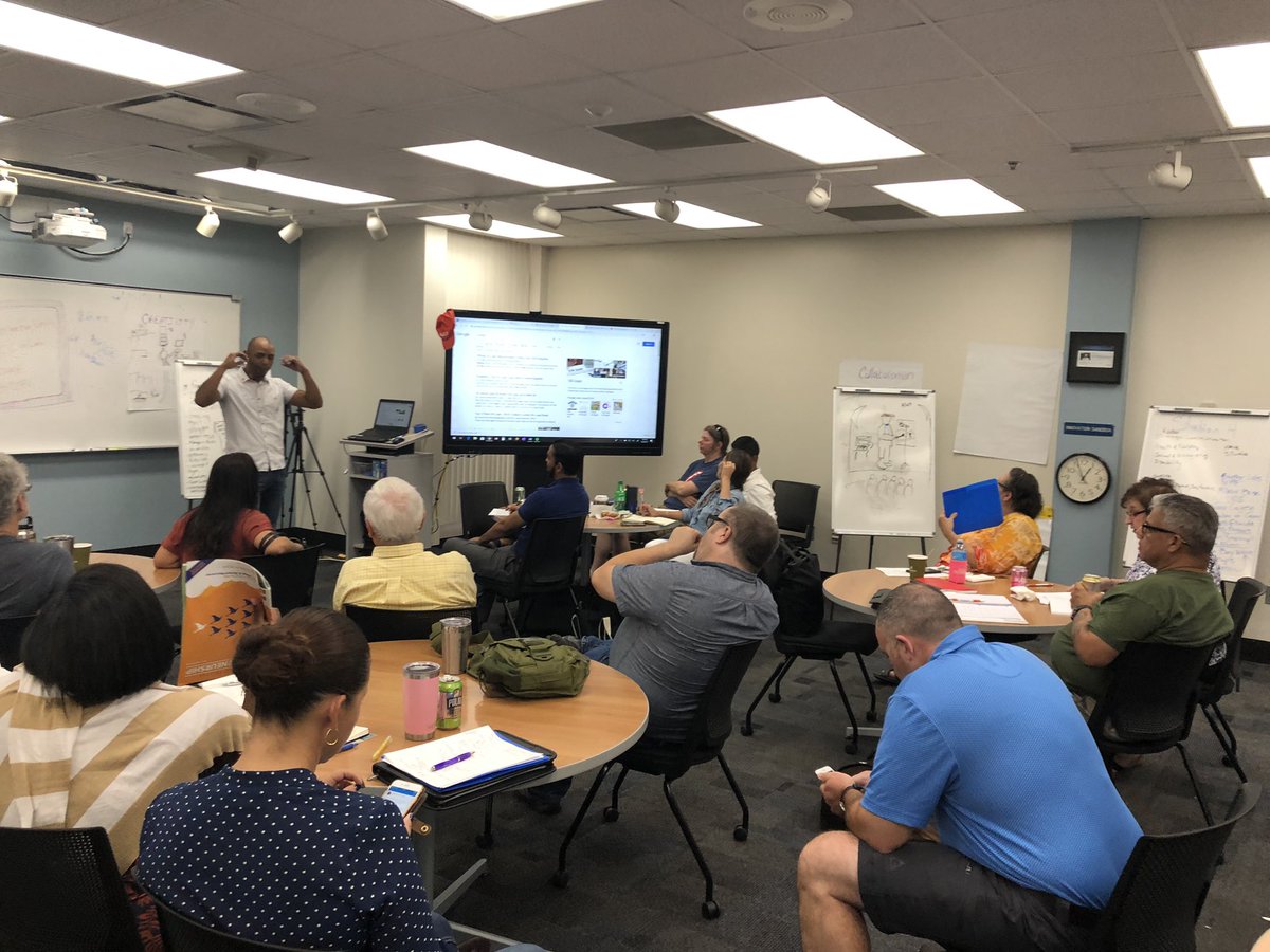 profandygold's tweet photo. A wonderful second day of training at the @HCCFL #HCCinLab delivering the @IVMFSyracuseU #StriveForVets entrepreneurship program. What an awesome cohort. Thank you @GaryJamesKnight for guest speaking today!! https://t.co/oqUD1E2v0I