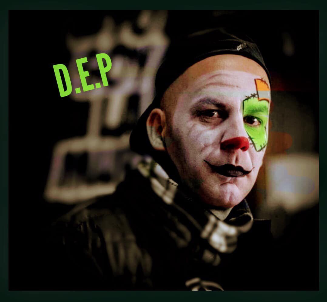 <a href="/MurgaDesbocados/">𝕄𝕦𝕣𝕘𝕒 𝕃𝕠𝕤 𝔻𝕖𝕤𝕓𝕠𝕔𝕒𝕕𝕠𝕤</a> queremos mandar nuestro más sentido pésame y todo nuestro apoyo a familiares, amigos y la familia murguera de <a href="/lostiralenguas/">Murga Los Tiralenguas</a> de “SAMU”, por tan dolorosa pérdida.

Mucha Fuerza en estos momento.

Descanse en paz. 🖤