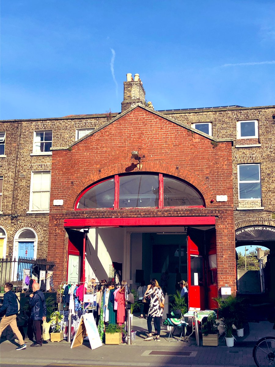 aahlq's tweet photo. Great evening at the Community Event for Equality, hosted by Embassy of Finland in 🇮🇪. The event was built around the themes of #sustainability and #equality, and included performances by @signmarkmusic, Finnish sign language rap artist and @MiseCiara, Irish spoken word artist✌️ https://t.co/DqqhvSt1O2