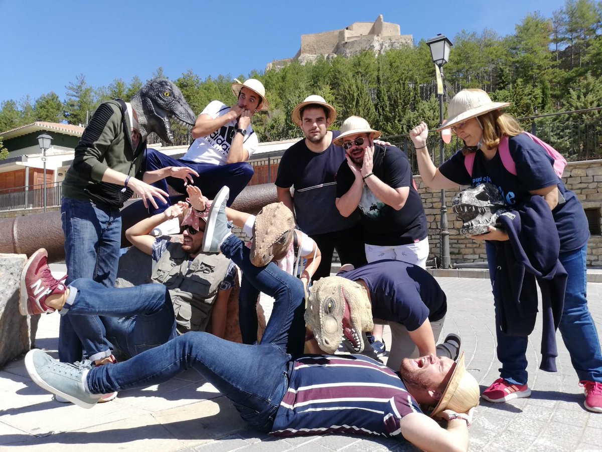 rosameza10's tweet photo. @EscapeMorella gracias por lo bien q nos lo hemos pasado con vosotros en la maravillosa #Morella https://t.co/Jy9GKZItKL