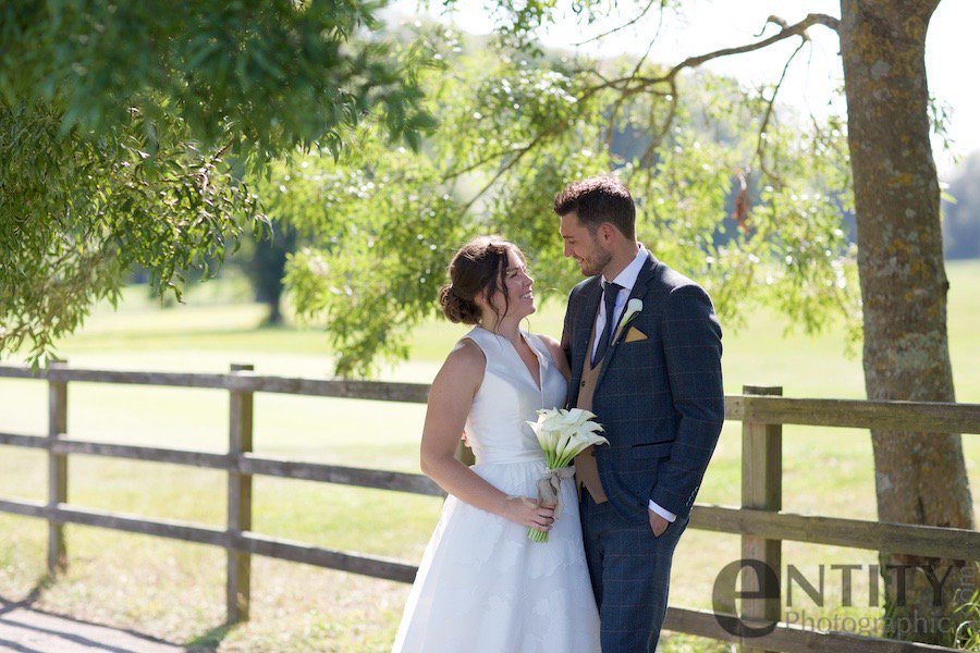 Entity Photographic tweet media