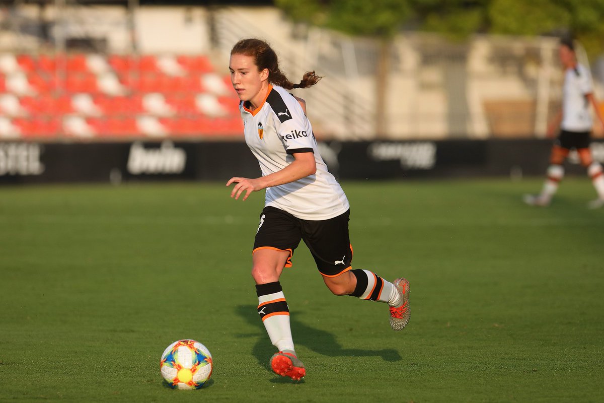 VCF_Femenino's tweet photo. 📝 CRÓNICA |
#VCFfemReal 2️⃣⚔️2️⃣

⚽ El #VCFfem 🦇 alza el vuelo y logra empatar un 0-2 en contra

➕ℹ️ https://t.co/dArrGBqZdm

#PrimeraIberdrola 🔥
#AmuntVCFfem 🖤 https://t.co/9xHw3qfbrb