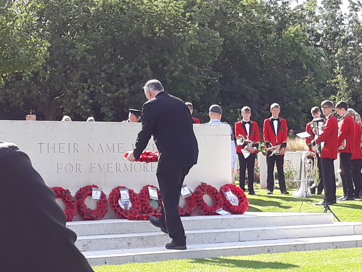 ElizbethjmSmith's tweet image. Honoured to be @RAFAssociation commemoration @CWGC #Stonefall today. #LestWeForget