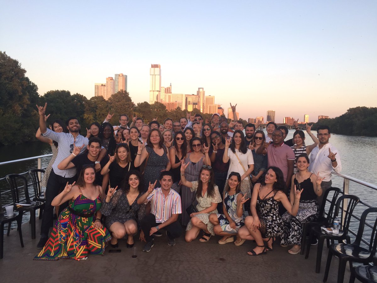 TexasLawLLM's tweet photo. Our new #LLM classes enjoyed a perfect evening in #ATX @UTexasLaw @UTAustin https://t.co/S3jumoPQi8