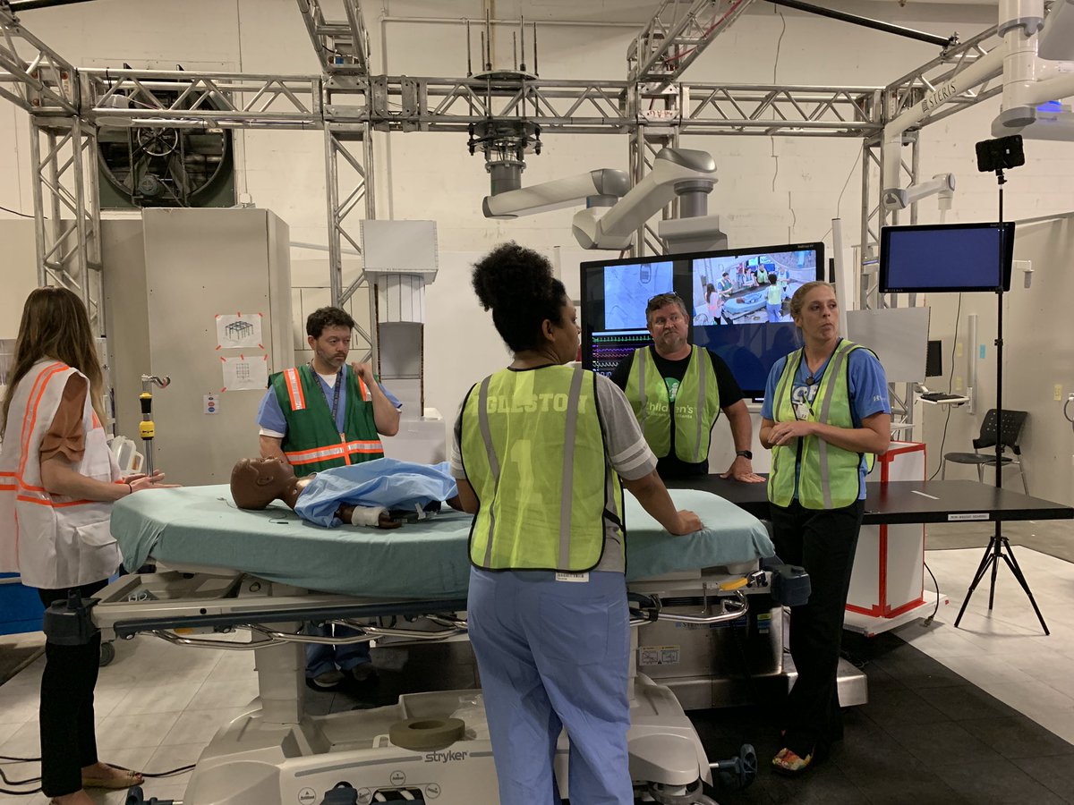 noracolman's tweet photo. Simulating highly technical spaces in a mock up can be a challenge. Today our IR team evaluated their space for efficiency and functionality. They discovered lack of sight lines that impacts their ability to deliver safe care. #designingforsafety @ESa_Architects https://t.co/gmWHxaOA7X