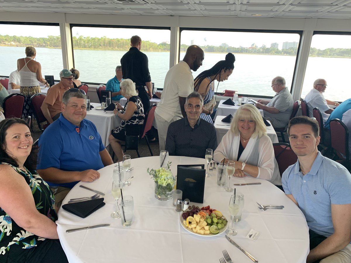 DeniseCarterPCB's tweet photo. Taking these fabulous @embarcresorts on the Solaris Yacht this evening! 3 hours of live entertainment, delicious food and spirits! The finale.. a beautiful sunset over the emerald coast! #embarcevents #sandestin https://t.co/56uXAJ5hiA