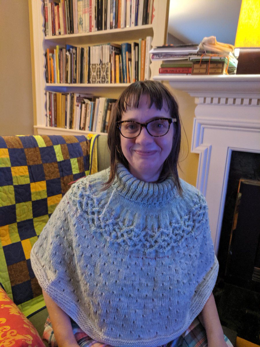 archivy's tweet photo. With the completion of this project, I have—for what is possibly the first time in my life—knitted more yarn than I have acquired in the calendar year (4620 yards in so far; 8078 knitted, net loss of 3458)! #knitting #stashdown https://t.co/z2NHgAeGWM