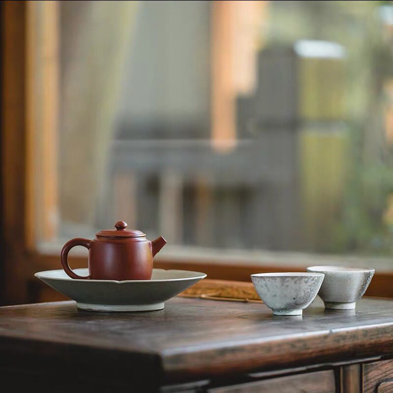 morimatea's tweet photo. Have a cup of tea, stare out of the window and enjoy it.
.
.
.
#window #enjoy #yixing #teapot #teatray #plate #teatable #teacup #cuppatea #elegant #scenery #beauty #teabrewing #makingtea #dahongpao #yancha #oolongtea #ceramics #lovetea #instea #peace #lifestyle #tea #morimatea https://t.co/eMskGeUToK