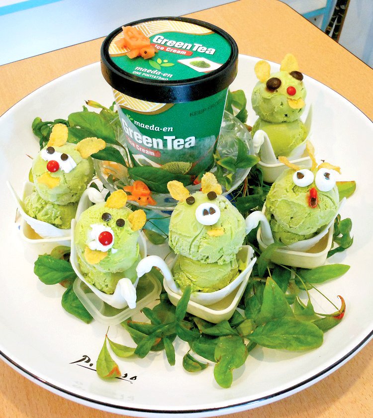 Look at this cute ice cream dessert! You can make this with Maeda-en Green Tea Ice Cream💚

#matcha #icecream #maedaen