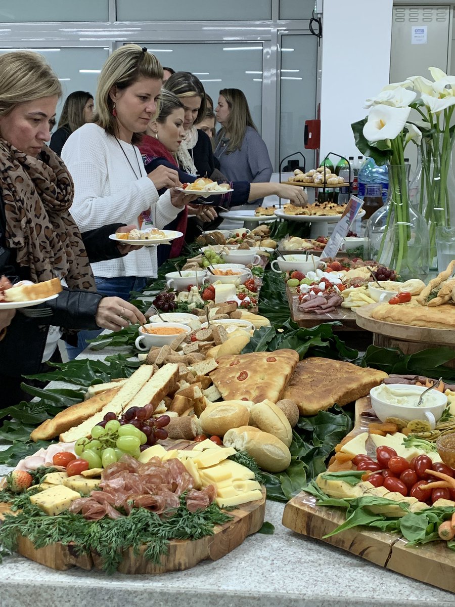 Events4Learning's tweet photo. After a day full of great learning from #EKC team in our #RWW2019 here at #ISCBrazil all participants deserve a special treat in our FLOW Gallery. #events4Learning https://t.co/WFClQt1oYY
