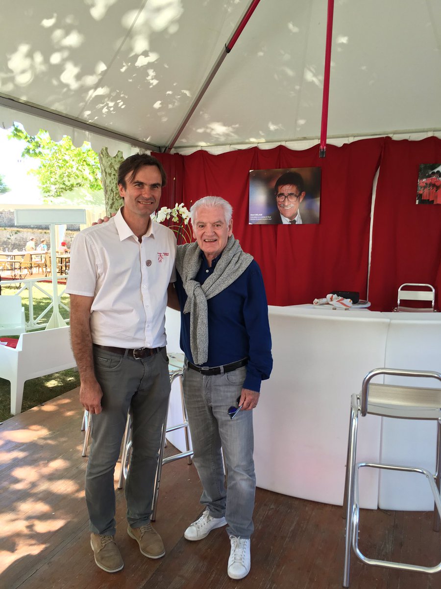 Philippe #Madrelle était l’ami fidèle du Jumping de Blaye. Il a participé, avec ses amis Titou Vallaeys et Henri Delage au développement du concours. Nos pensées vont à son épouse, ses fils, son frère Bernard, ses amis.
