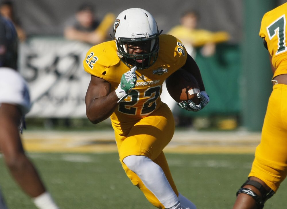 RecruitLouisian's tweet photo. IT'S GAME WEEK!! Thurs 8/29 kicks off the football season @ #TheBerry vs #6 Jacksonville State University @ 7:00 pm Time to #LionUp π¦ https://t.co/IOedwgQAfG