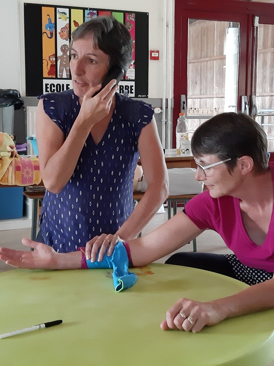 LoiselJeremy's tweet photo. #formation #psc1 ce jour pour l ensemble de l'équipe éducative @HedeBazouges #ecoleabbepierre #vismaviedepe #vismaviedeprof #formation #cycle1 #cycle2 #cycle3 #ddec35 @DDEC_35 @animTICE35 #vivelarentree https://t.co/FRANsPHGEL